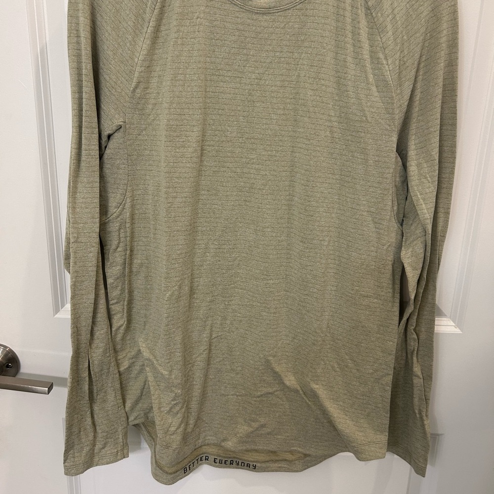 Lululemon Drysense LS Shirt Size L Olive Green